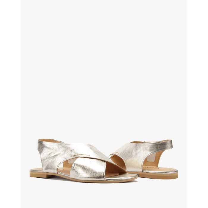 Gold flip-flops with flat sole