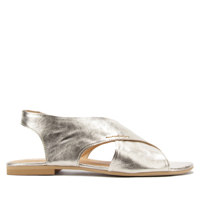 Gold flip-flops with flat sole