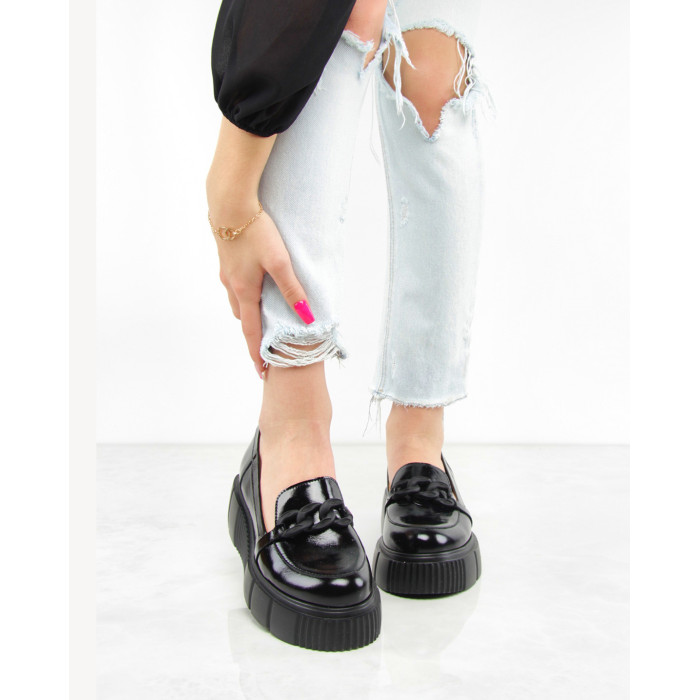 Black moccasins on 4.5 cm platform