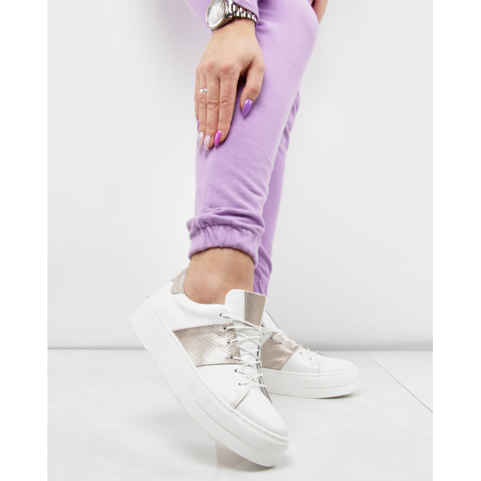 White sneakers on 4cm sole grain leather