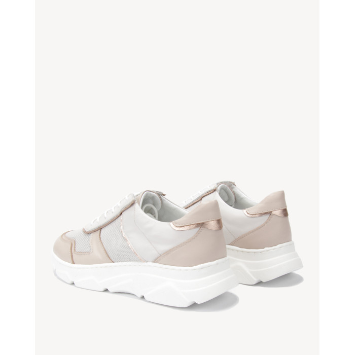 Rożowo- beżowe sneakersy skórzane