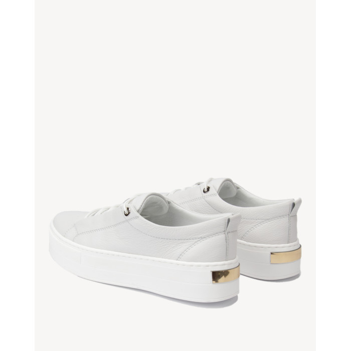 Białe trampki na wysokiej podeszwie