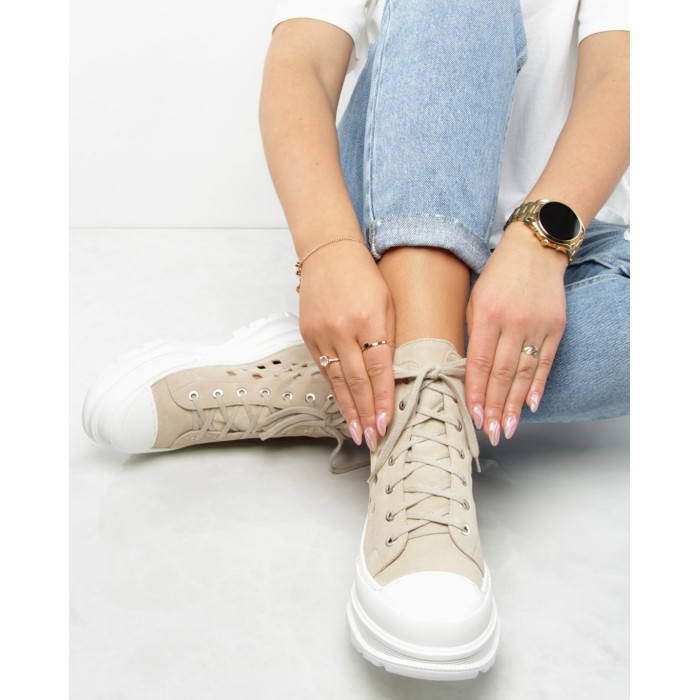 Beżowe botki letnie ażurowe skóra welurowa