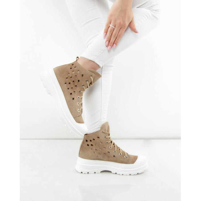 Brązowe botki ażurowe skóra welurowa