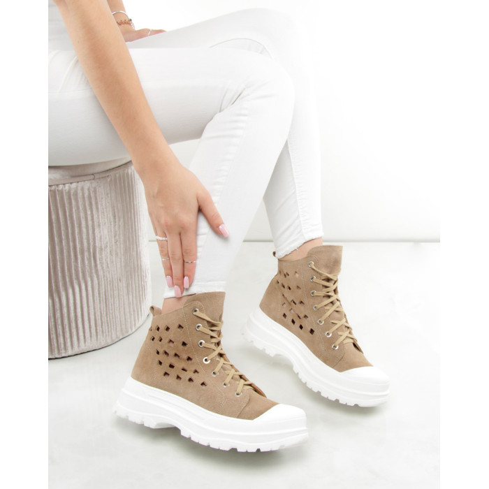 Brązowe botki ażurowe skóra welurowa