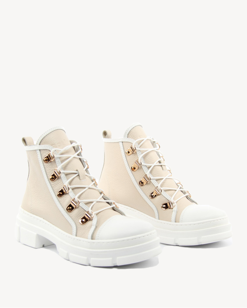 Cream summer boots grain leather BOTIMO