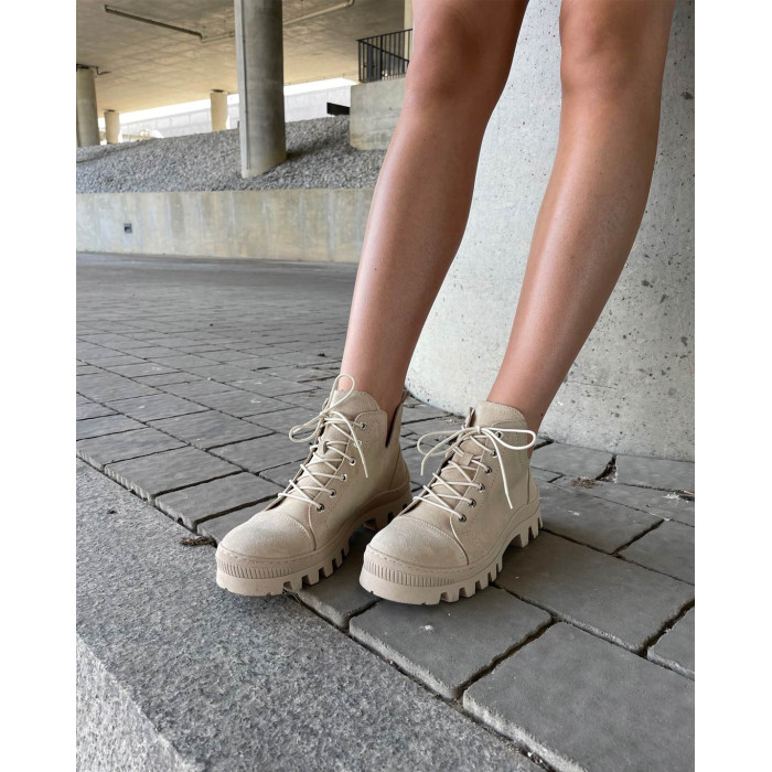 Beige velour boots