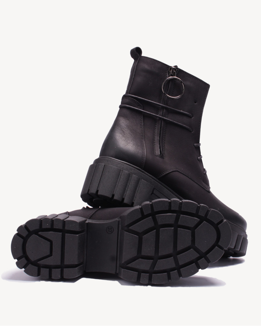 Black velour insulated boots