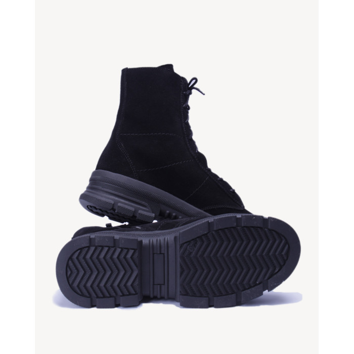 Black velour insulated boots
