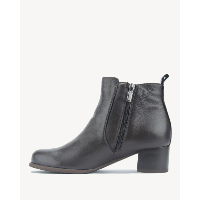 Cherry insulated boots grain leather