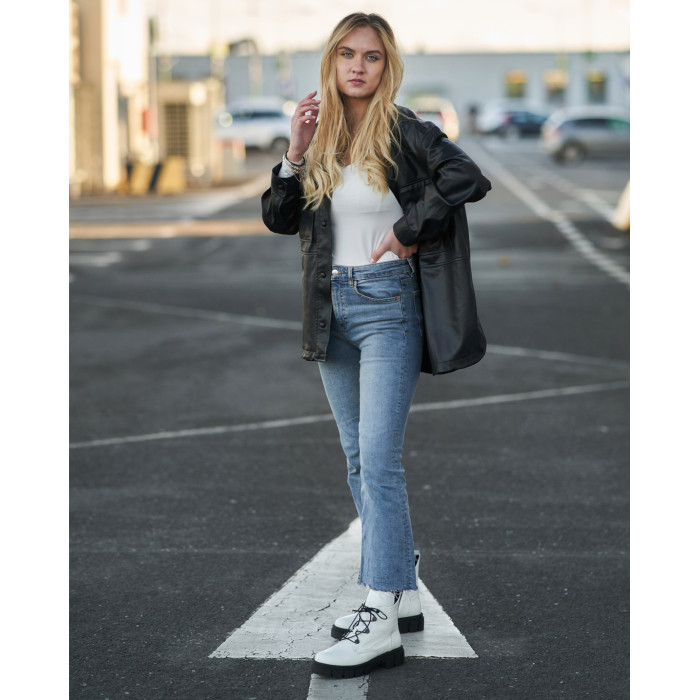 Białe botki ocieplane skóra licowa