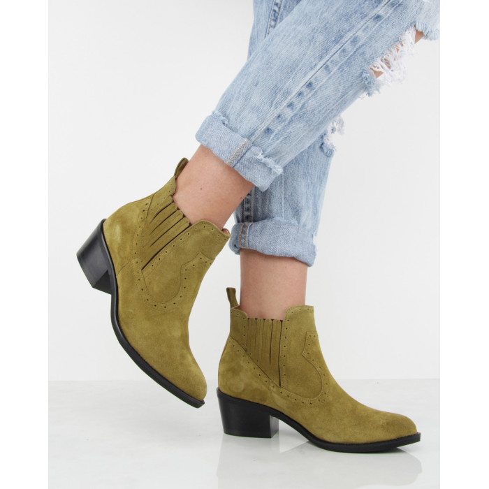 Zielone kowbojki welurowe