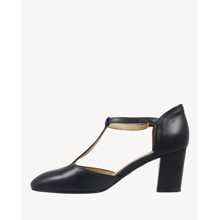 Czarne sandały na 5 cm obcasie skóra lico