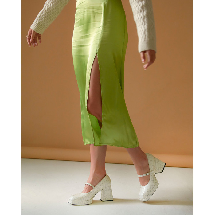 Białe czółenka skórzane na 7cm klocku