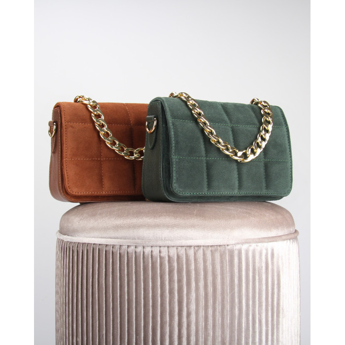 Listonoszka z zamszową klapką