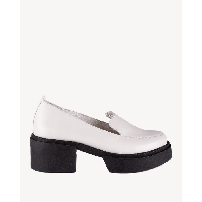 White platform moccasins BOTIMO