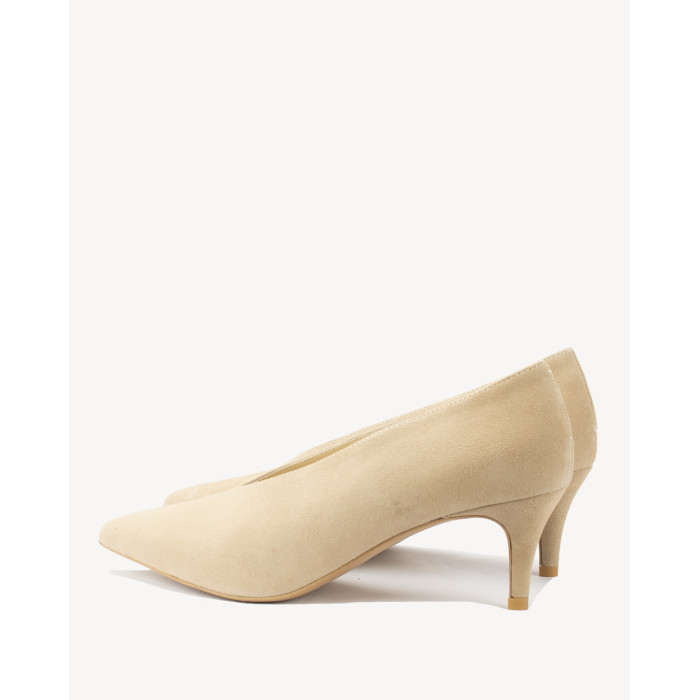 Beige stilettos with 7 cm heel