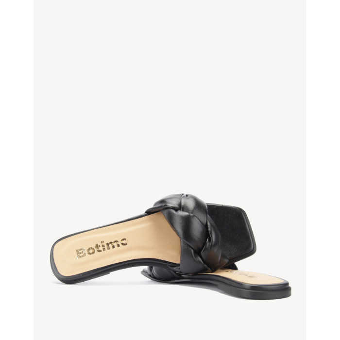 Polish Women's Black Leather Flip Flops