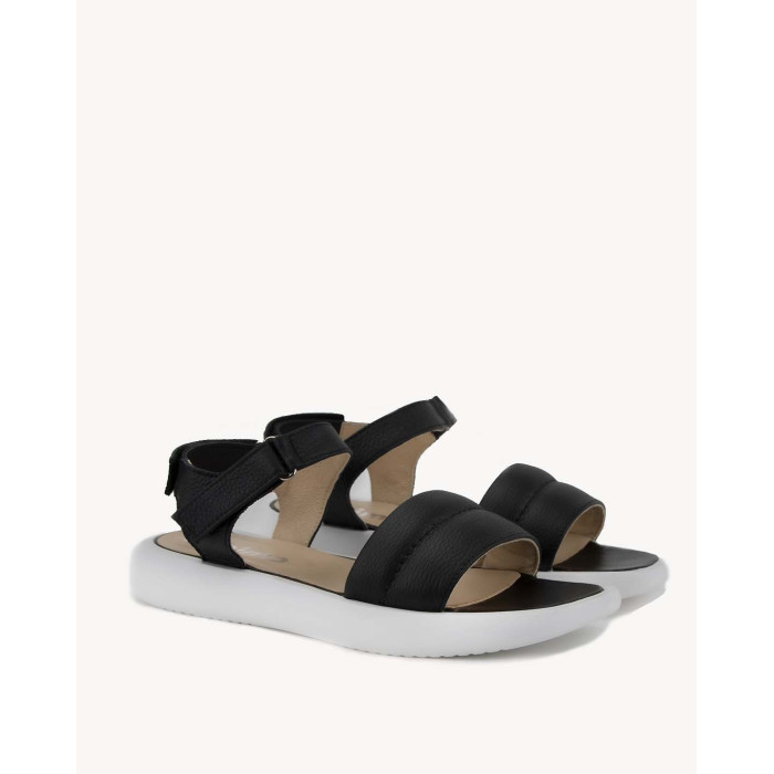 Black full grain leather sandals