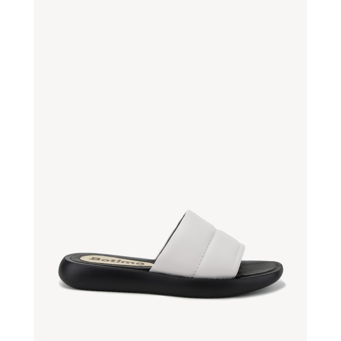 White flip-flops grain leather