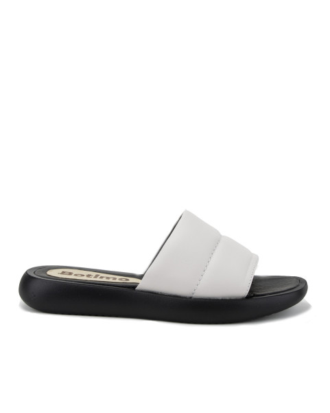 White flip-flops grain leather