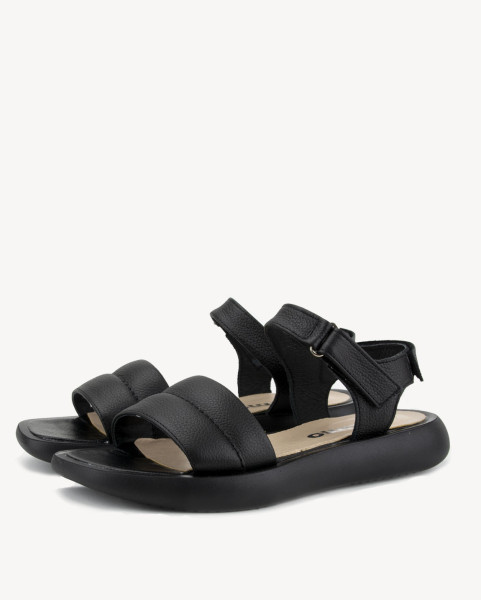 Black sandals grain leather