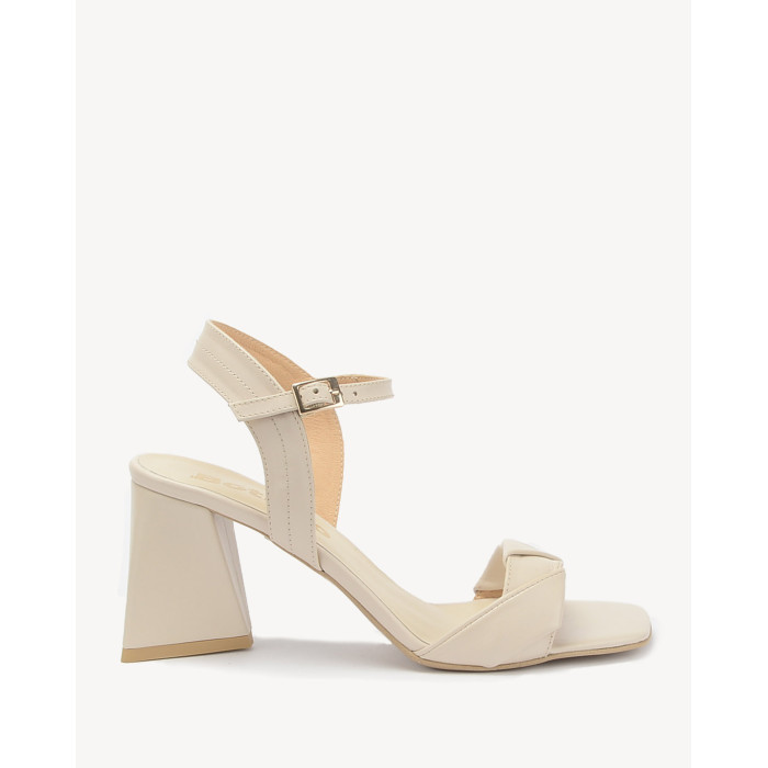 Beige sandals with 8cm heel