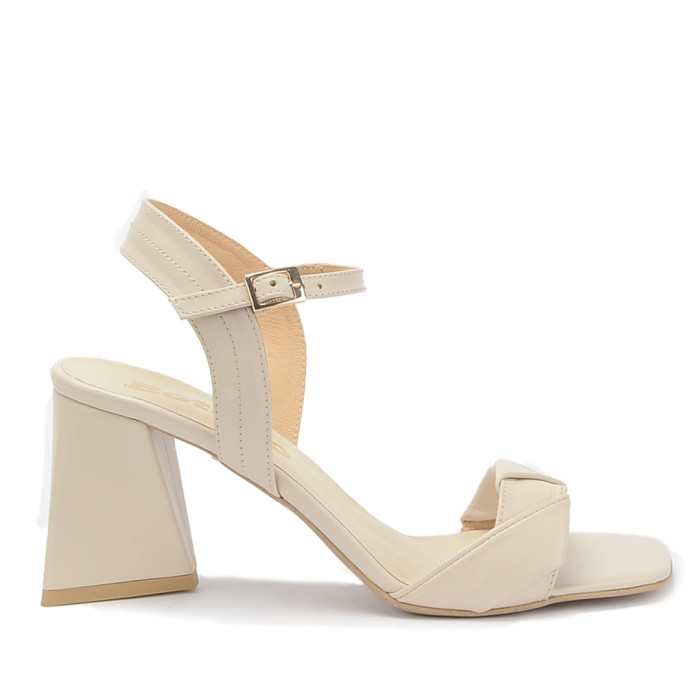 Beige sandals with 8cm heel