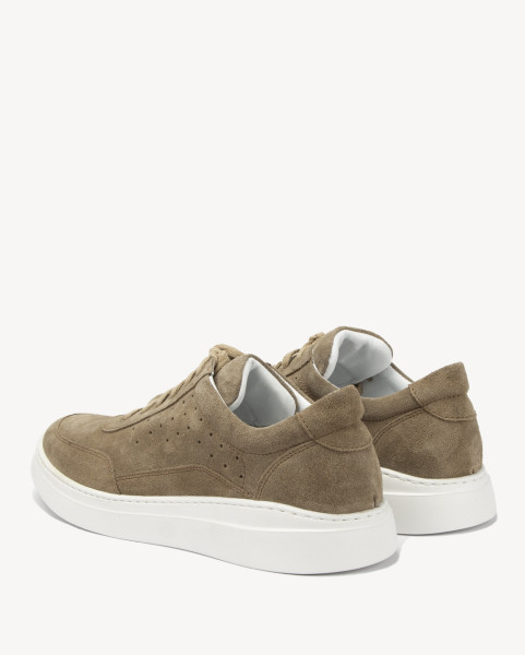 Beige grain leather sneakers