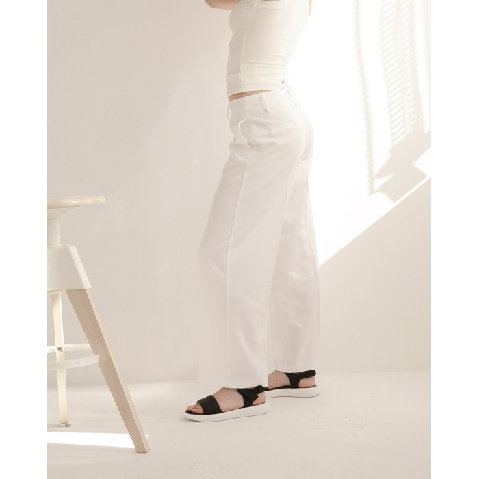 Black full grain leather sandals