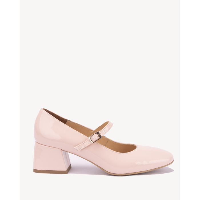 Pink pumps on 4.5 cm heel