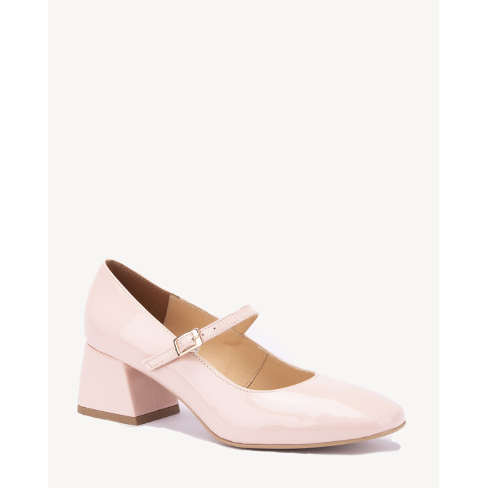 Pink pumps on 4.5 cm heel