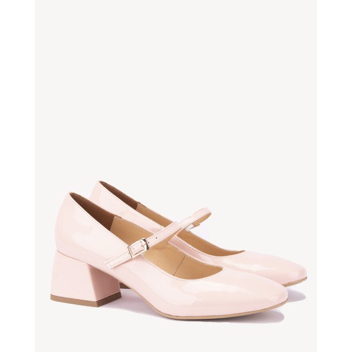 Pink pumps on 4.5 cm heel