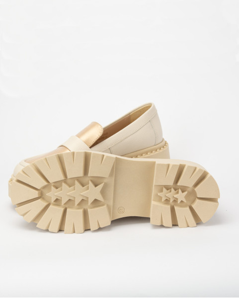 Beige leather moccasin BOTIMO