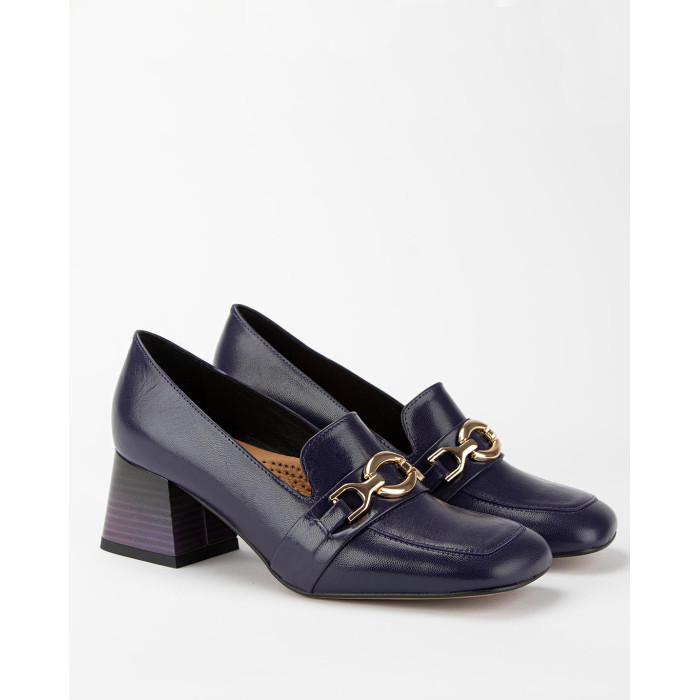 Plum leather pumps with 5.5cm heel