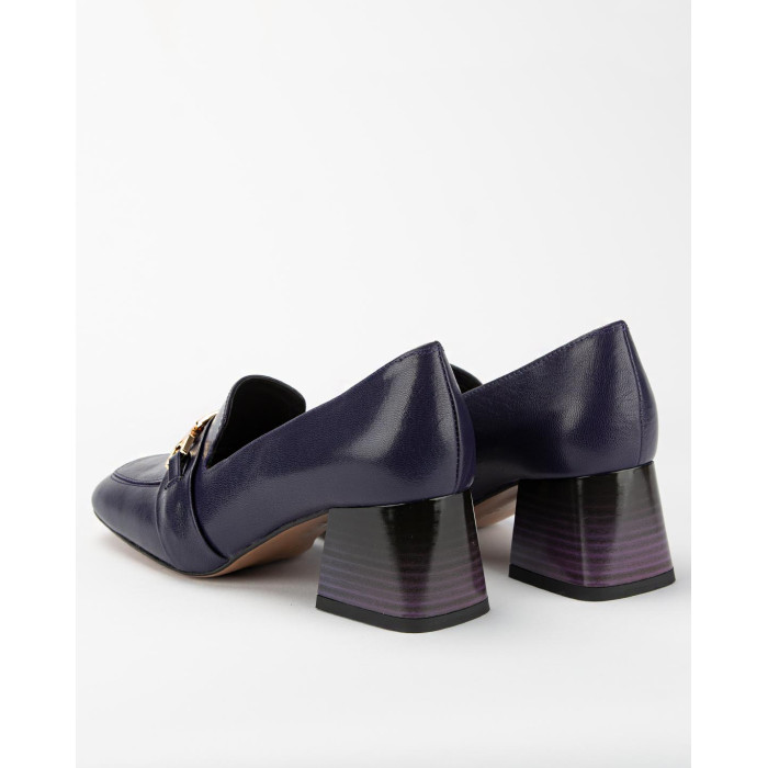 Plum leather pumps with 5.5cm heel