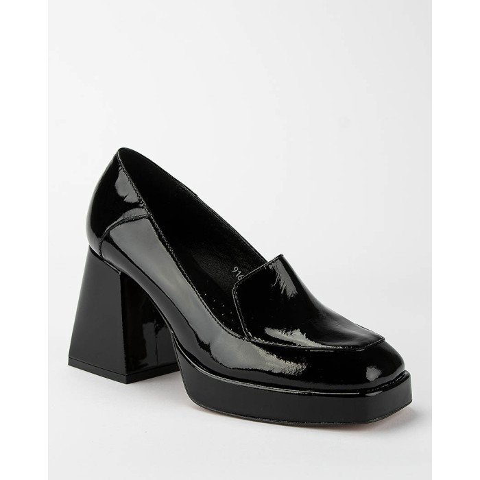 Black leather pumps on 8cm block heel