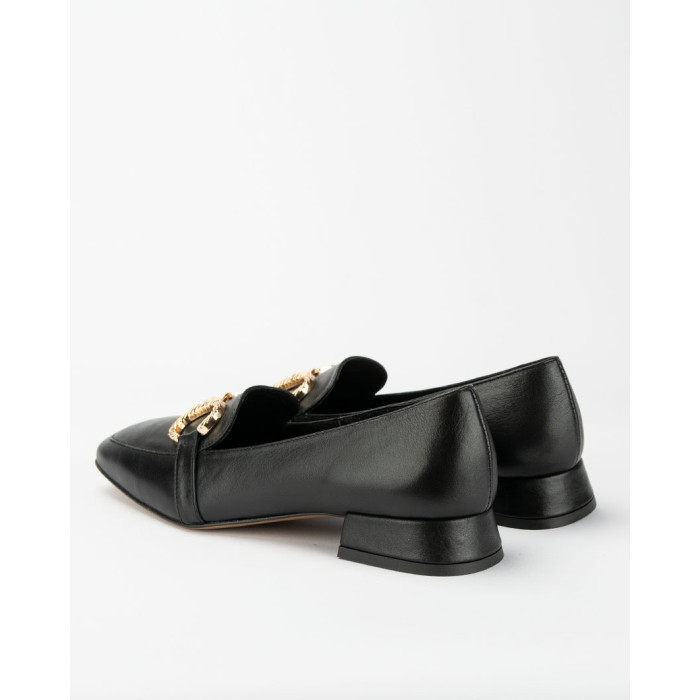 Black leather moccasins with low heel BOTIMO