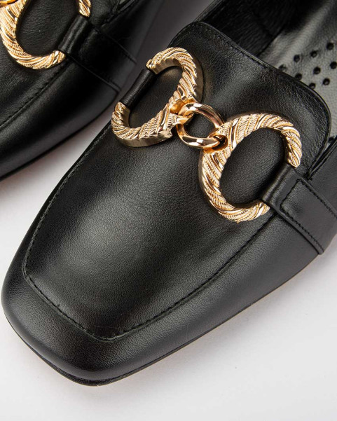 Black leather moccasins with low heel BOTIMO