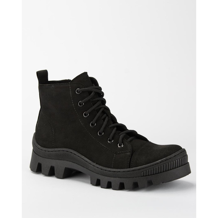 Black nubuck platform boots