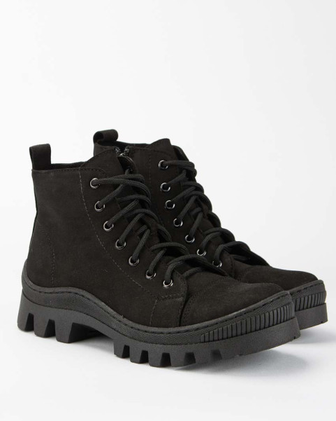 Black nubuck platform boots