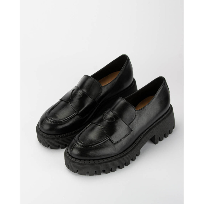 Black leather moccasin with platform BOTIMO
