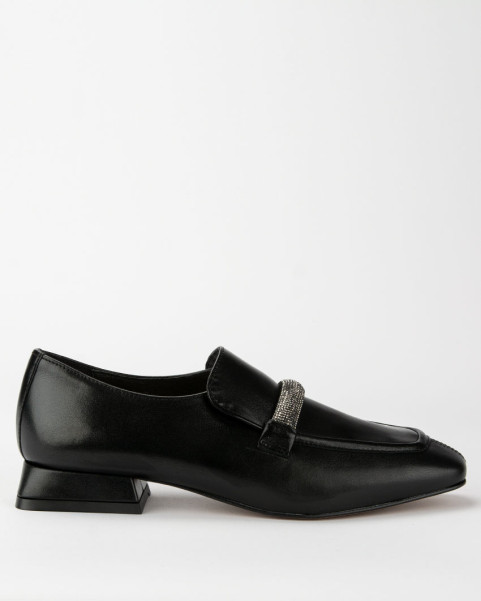 Black leather moccasins with low heel BOTIMO