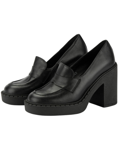 Black leather pumps on a thick sole