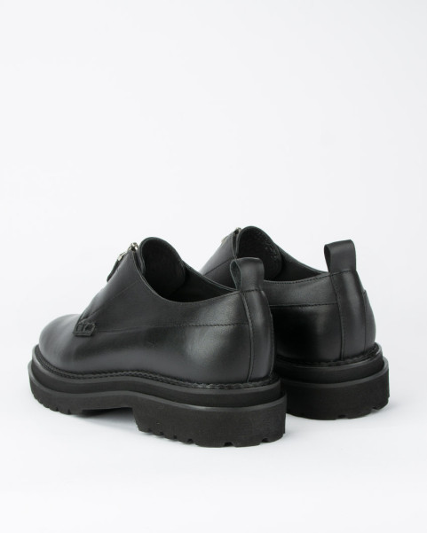 Black leather oxfords BOTIMO