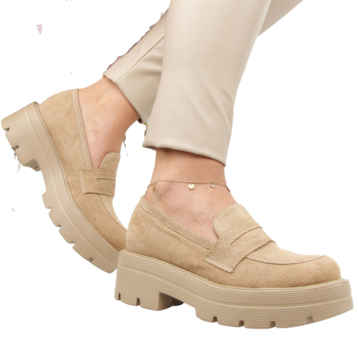Beżowe mokasyny na 5 cm platformie