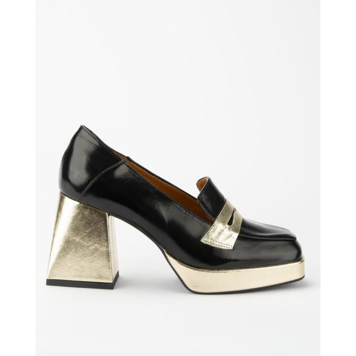 Czarne czółenka skórzane na 8cm klocku