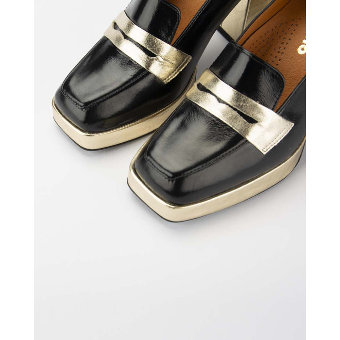 Czarne czółenka skórzane na 8cm klocku