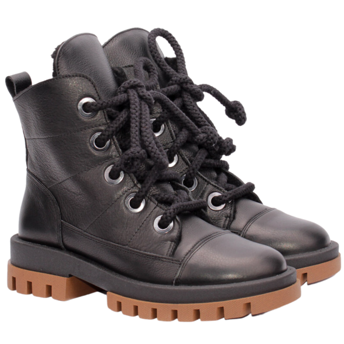 Czarne śniegowce ocieplane skóra licowa