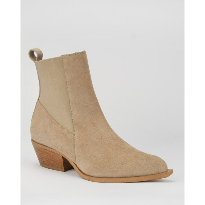 Beige classic leather boots with low heel